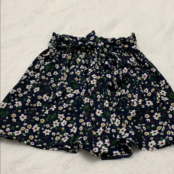 Floral Shein Skirt - Picture 1 of 2
